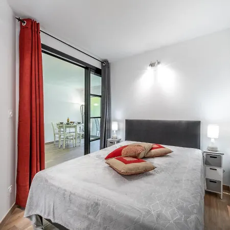 Caesar Domus-3 By Interhome سان تروبيه